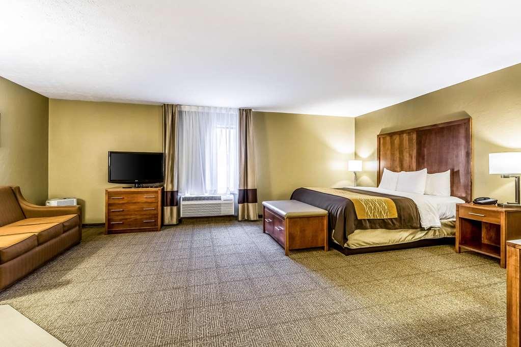 Quality Inn 2*